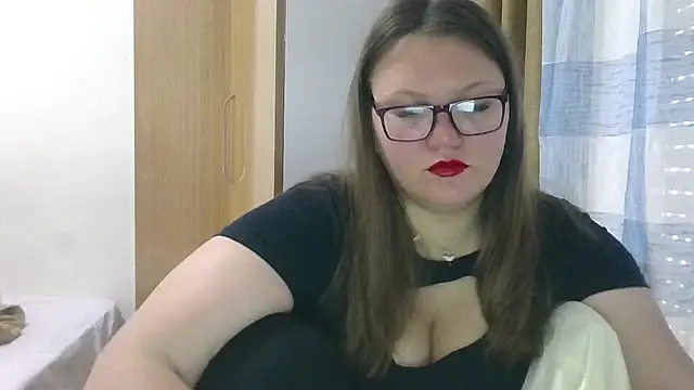MuseChic Wild online show from 05-12-26, 11:49