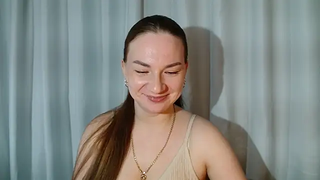 Belle Fiesta online show from 03-29-26, 09:49