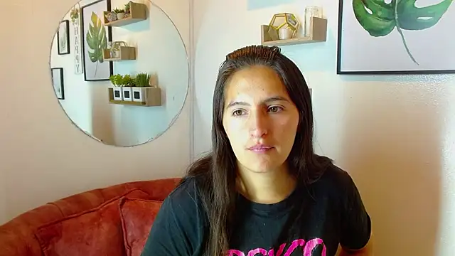 Snapshot of Sharon_makelove chatting on 05-12-26, 01:28 Sharon makelove online show from 05-12-26, 01:28