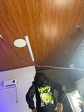 Sary LittleSmiles online show from 04-24-26, 03:52