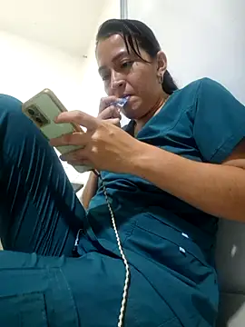 Dr Edna naughty online show from 07-09-26, 01:28