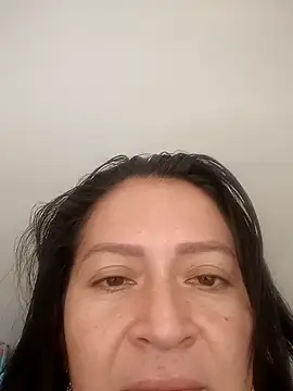 Snapshot of Dr_Edna_naughty chatting on 04-11-26, 06:11 Dr Edna naughty online show from 04-11-26, 06:11