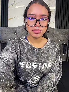 Bunny fire online show from 04-11-26, 07:06