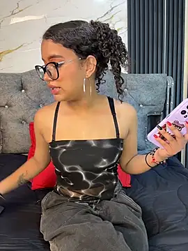 Bunny fire online show from 03-27-26, 07:15