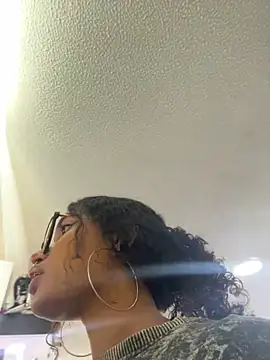 Bunny fire online show from 04-09-26, 06:58