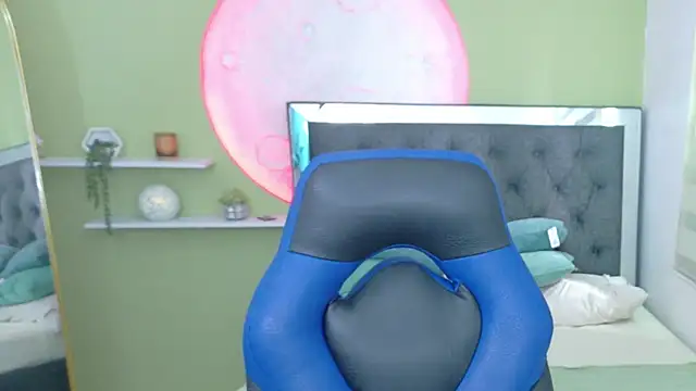 ariah cute online show from 06-17-26, 07:46