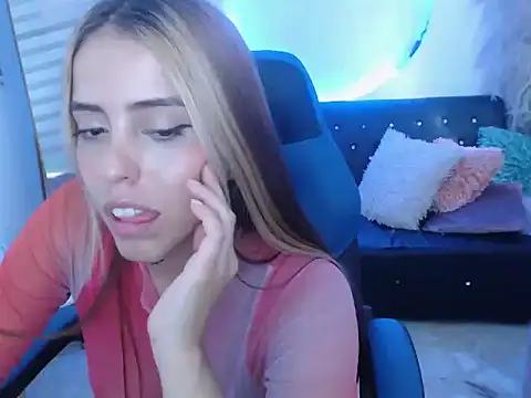 ariah cute online show from 03-31-26, 07:05