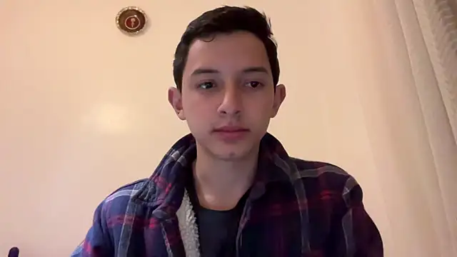 Snapshot of Chiu-zo chatting on 03-22-26, 09:38 Chiu-zo online show from 03-22-26, 09:38