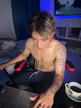 AngelLatinBoy online show from 04-05-26, 01:29