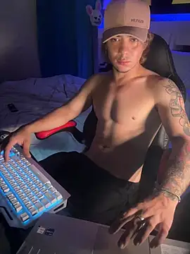 AngelLatinBoy online show from 03-12-26, 05:50