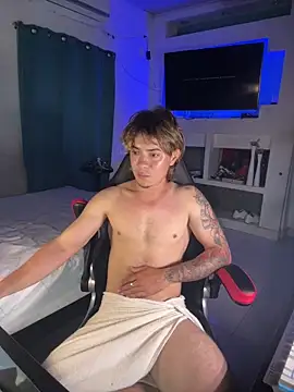 AngelLatinBoy online show from 04-08-26, 10:11