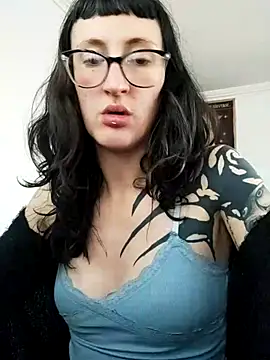 VelvetVal  online show from 03-19-26, 06:52