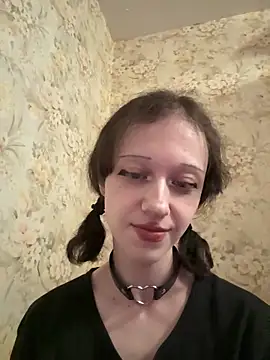 AmanitaXXX69 online show from 04-24-26, 09:00