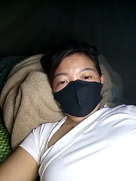 Bling-pusy online show from 04-16-26, 01:23