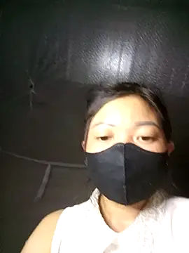 Bling-pusy online show from 04-19-26, 12:17