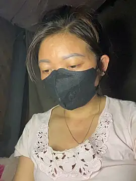 Bling-pusy online show from 04-15-26, 01:04