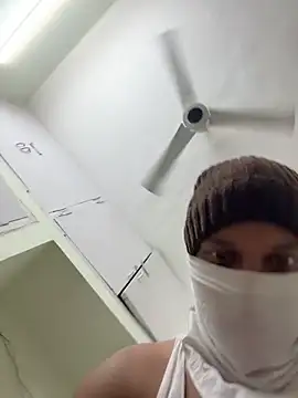 legend twink online show from 04-09-26, 11:05