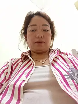 Yellow-pink online show from 07-25-26, 12:22