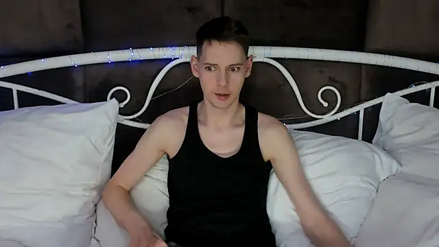 Martin Perry online show from 05-22-26, 04:38