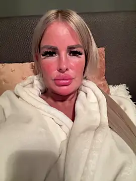 anna kournikova online show from 03-22-26, 08:43
