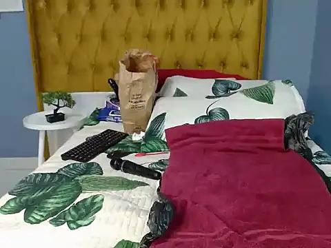 TamaraDee4papi online show from 03-15-26, 09:11