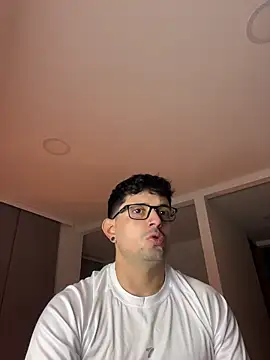 TroyeSavage online show from 06-01-26, 10:15