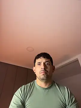 TroyeSavage online show from 04-23-26, 10:55