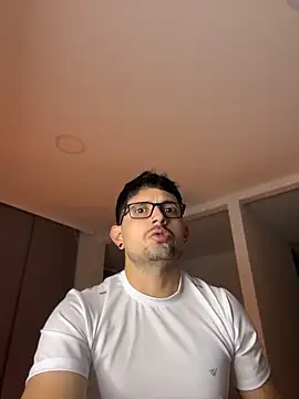 TroyeSavage online show from 05-19-26, 10:33