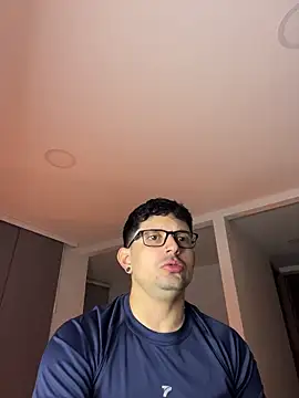 TroyeSavage online show from 05-29-26, 10:32