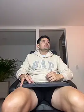 TroyeSavage online show from 04-02-26, 10:44