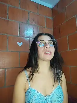 Amanda x1 online show from 04-30-26, 07:54