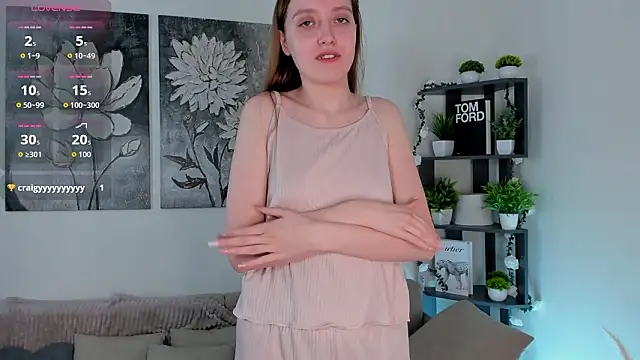 EsterCristofori online show from 03-18-26, 01:31