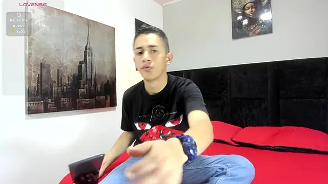 Snapshot of _Alan_Walker_1 chatting on 05-13-26, 03:08 Alan Walker 1 online show from 05-13-26, 03:08