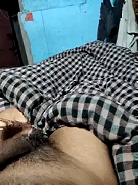 Snapshot of RAJPUTBOY9 chatting on 03-12-26, 06:45 RAJPUTBOY9 online show from 03-12-26, 06:45