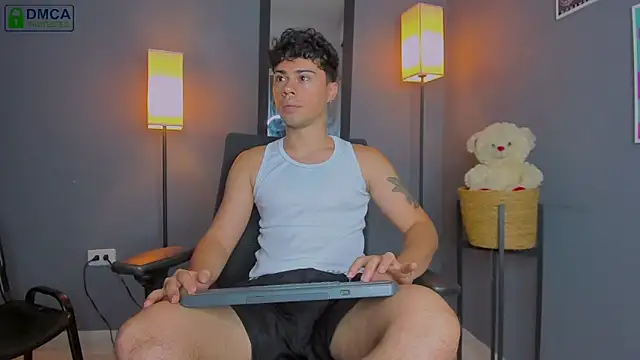Soft Temptationxx online show from 03-21-26, 01:15