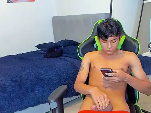 PaulTallx online show from 03-26-26, 05:28