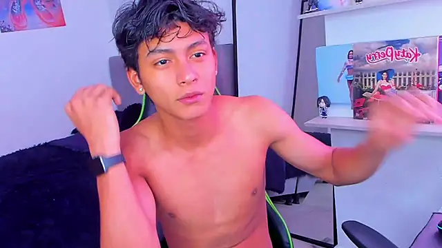 PaulTallx online show from 04-22-26, 07:20