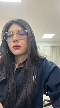 Cloebennet013 online show from 05-16-26, 01:26