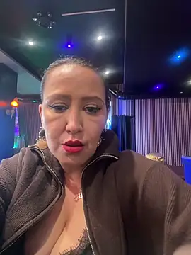 Shylyy25 online show from 05-15-26, 04:27
