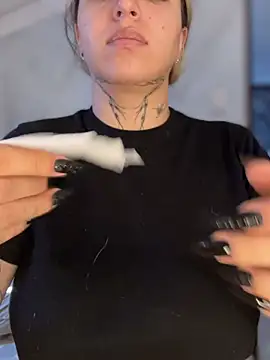 CarolQueen1  online show from 03-19-26, 12:49