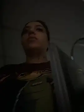 CarolQueen1  online show from 05-08-26, 12:31