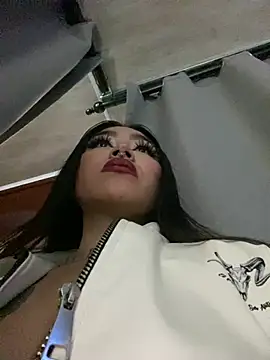 NATHASHA EC online show from 04-22-26, 01:07