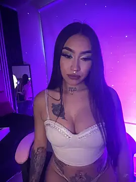 NATHASHA EC online show from 04-14-26, 01:49