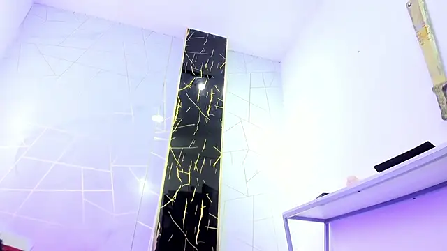 Valentin Lux online show from 03-31-26, 03:52