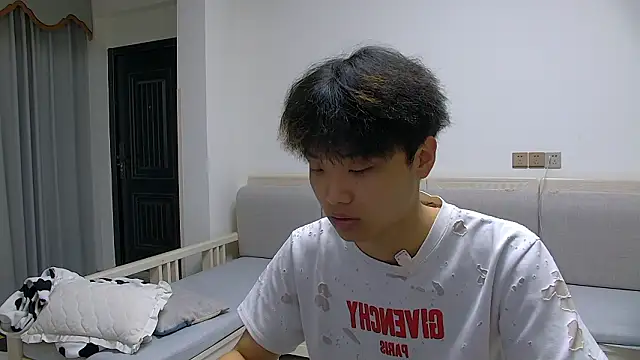 icecream-002 online show from 03-10-26, 07:23