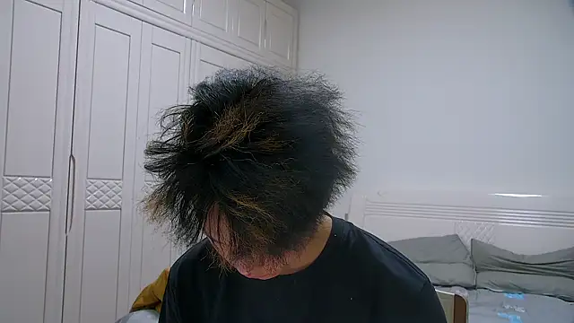 icecream-002 online show from 03-14-26, 10:21