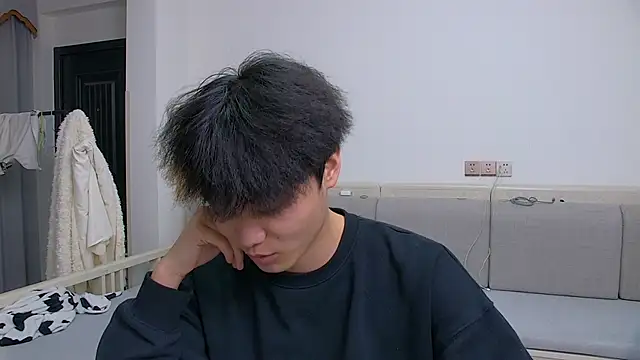 icecream-002 online show from 03-23-26, 10:04