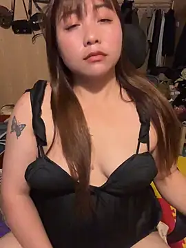 Sumi pusy online show from 05-20-26, 03:47