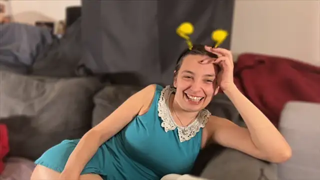 hello katieex online show from 04-28-26, 08:02