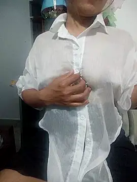 Sweet-cum425 online show from 05-12-26, 03:51